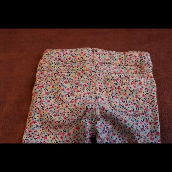 Floral carter’s jeans - Picture 6 of 6